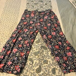 Loft wide leg pull on floral print pants Size M